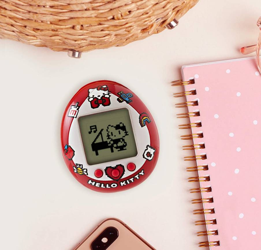 Tamagotchi Nano x Hello Kitty - Favorite Things