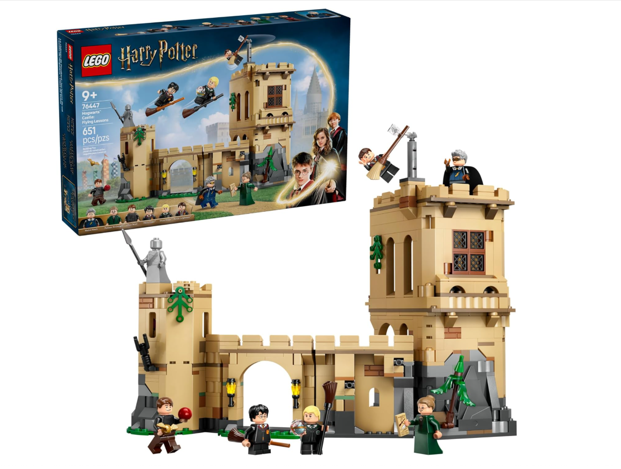LEGO Harry Potter Hogwarts Quidditch Adventure - 76447